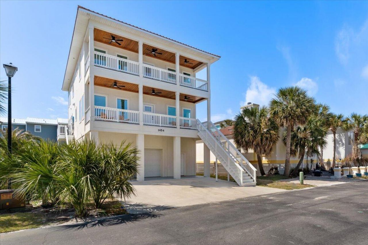 1454 Sonata Court, Navarre, FL 32566 Main Photo