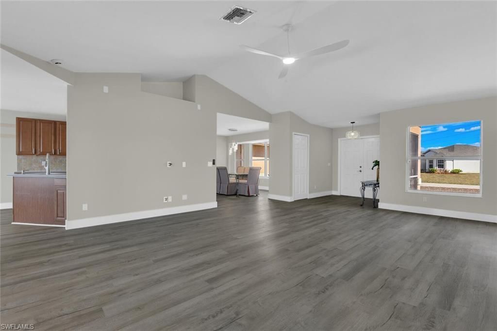 814 NW 11th Pl, Cape Coral, FL 33993 Photo
