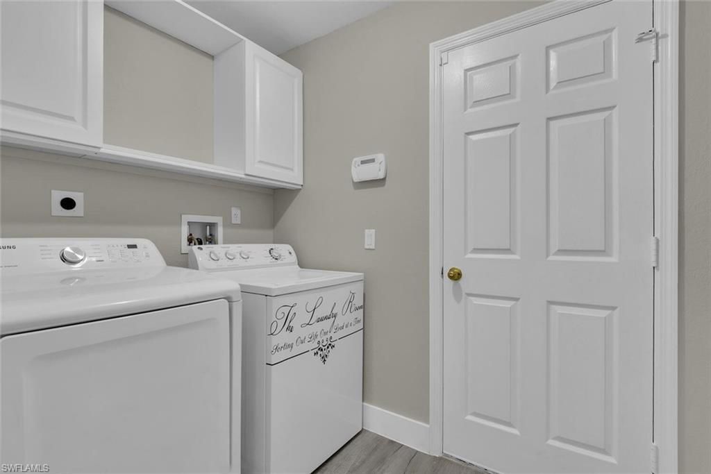 814 NW 11th Pl, Cape Coral, FL 33993 Photo