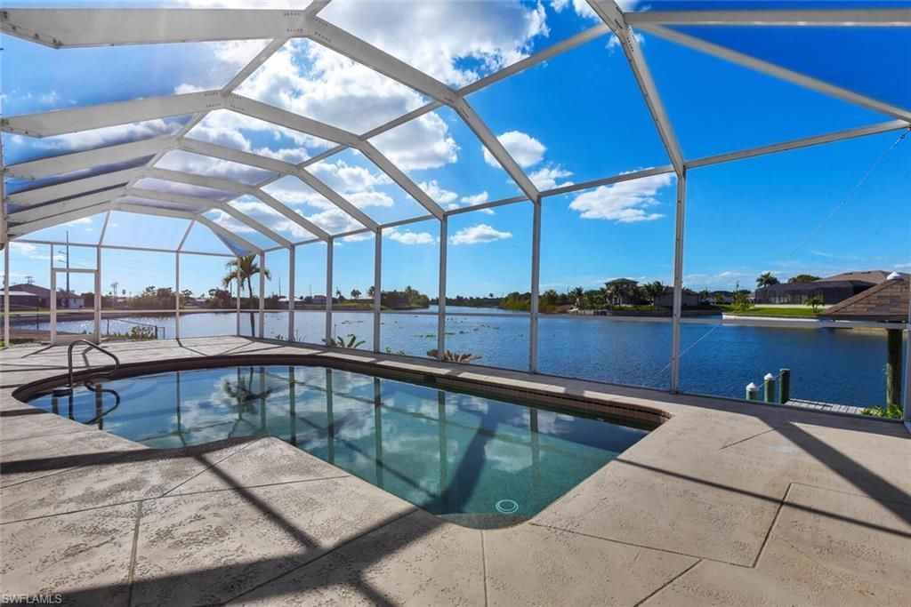 814 NW 11th Pl, Cape Coral, FL 33993 Photo
