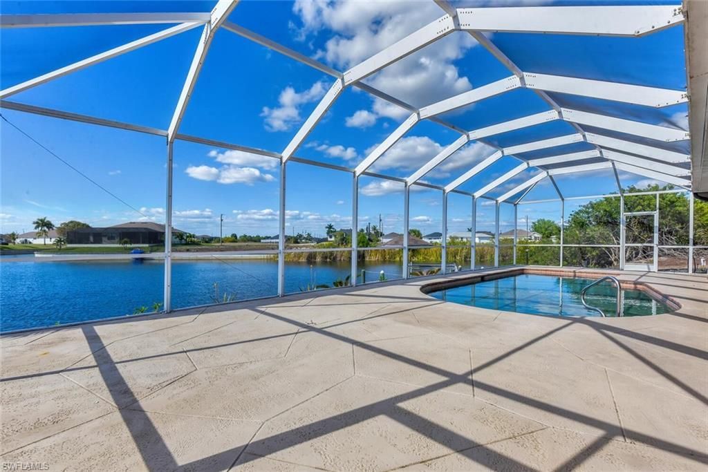 814 NW 11th Pl, Cape Coral, FL 33993 Photo