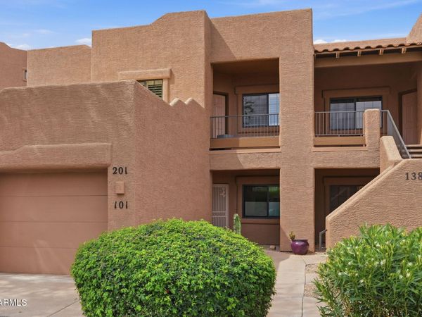 13850 N MIRAGE HEIGHTS Court, Unit 101, Fountain Hills, AZ 85268