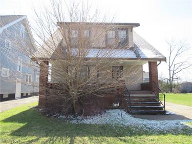 13208 Maplerow Avenue, Garfield Heights, OH 44105