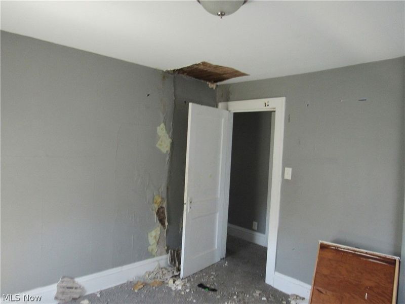 13208 Maplerow Avenue, Garfield Heights, OH 44105 Photo 20