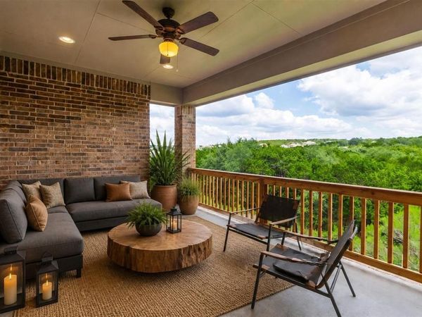 5117 Texas Bluebell DR, Spicewood, TX 78669