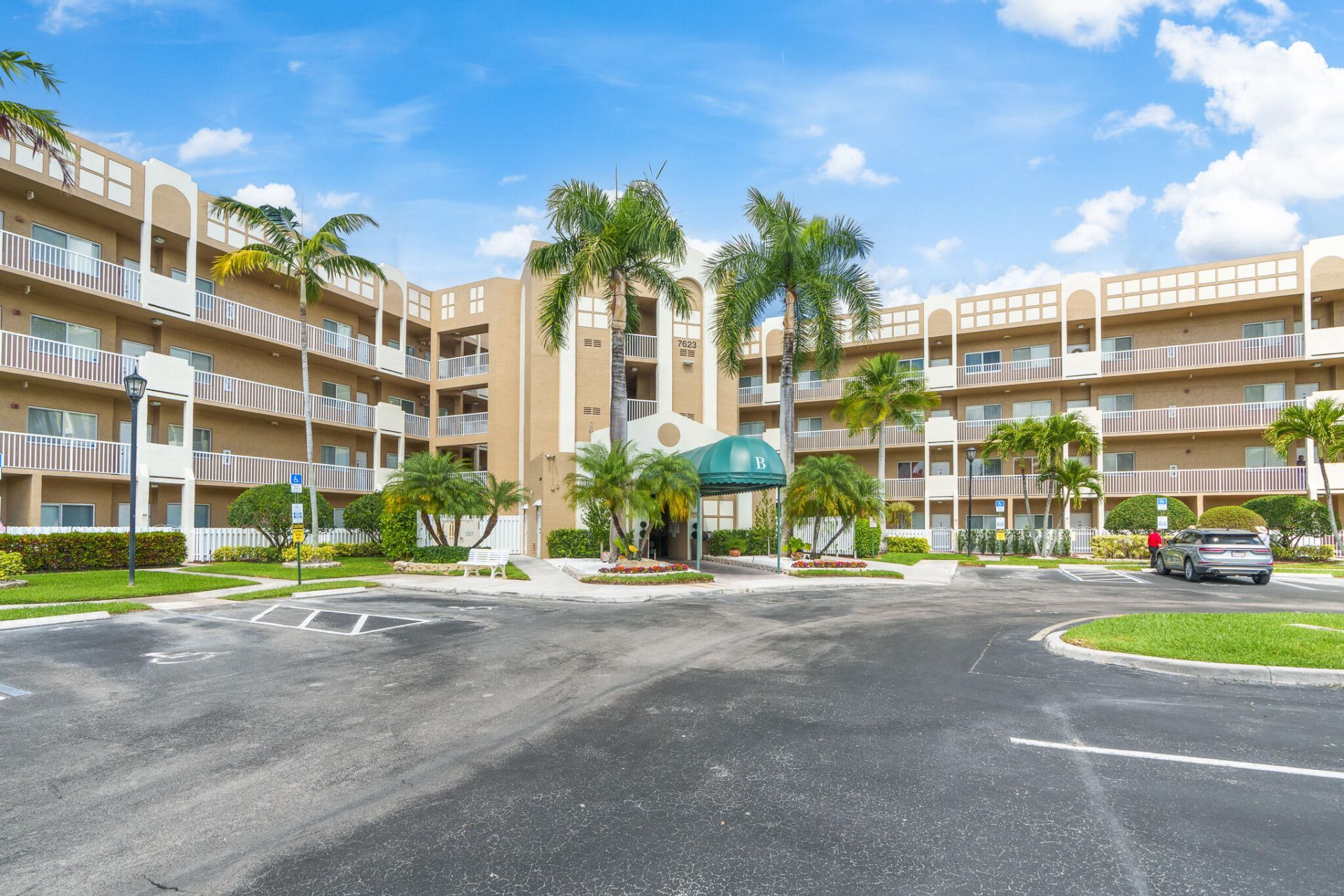 7623 Southampton Terrace, Unit 102, Tamarac, FL 33321 Photo