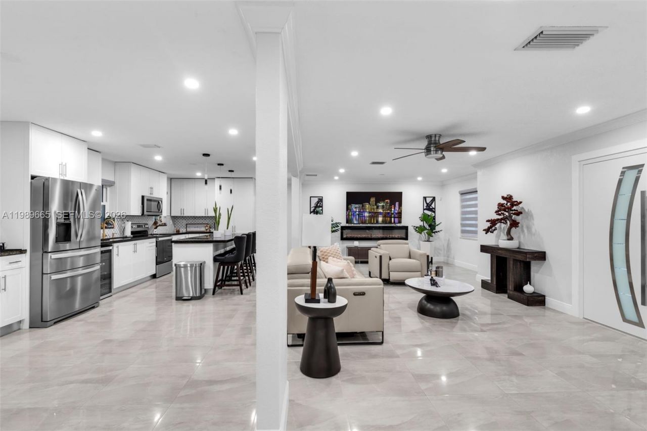 24655 SW 212th Ave, Homestead, FL 33031 Photo