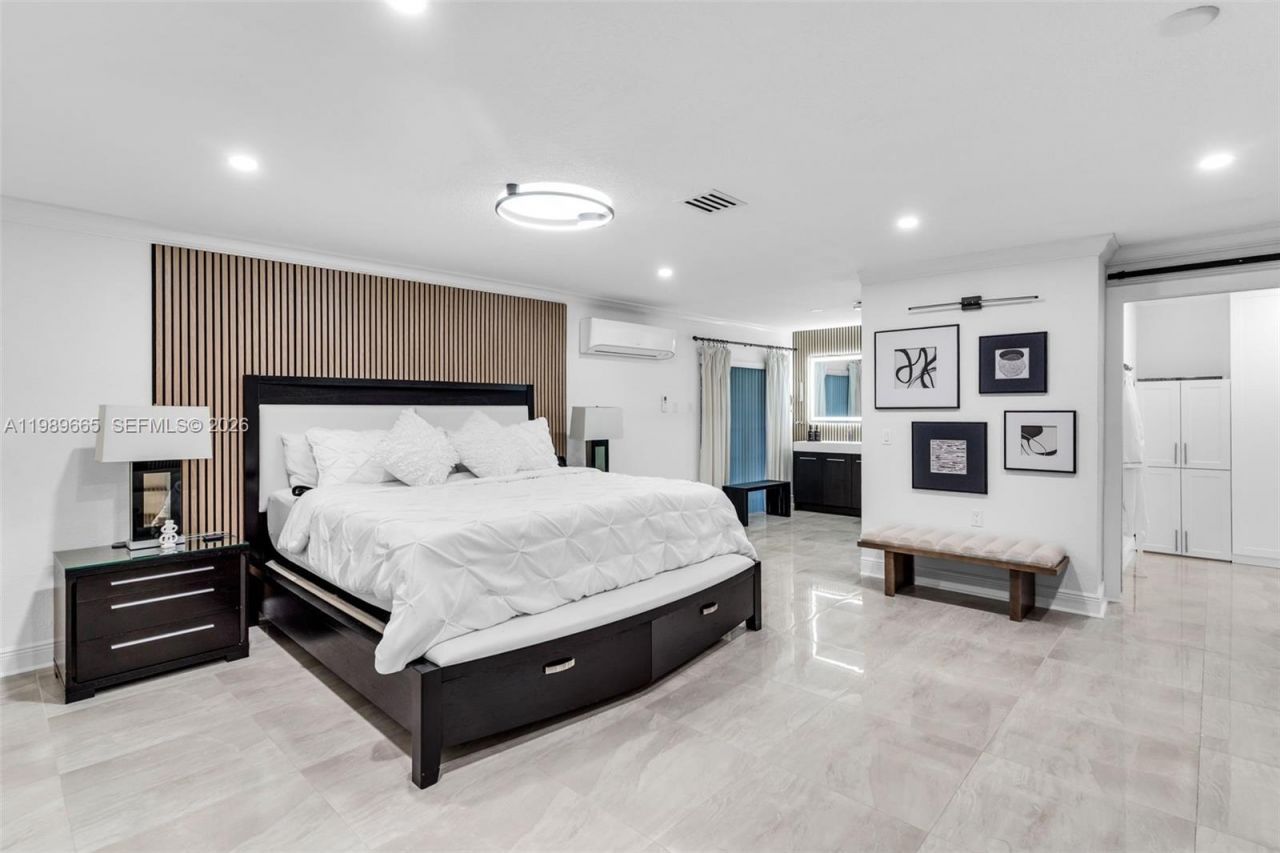 24655 SW 212th Ave , Homestead, FL 33031 Photo