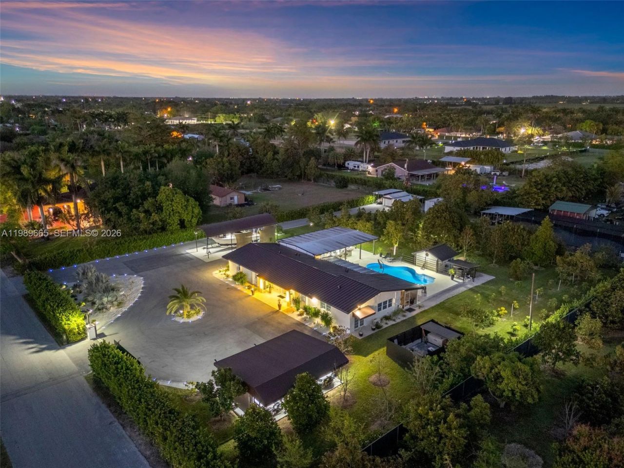 24655 SW 212th Ave , Homestead, FL 33031 Photo