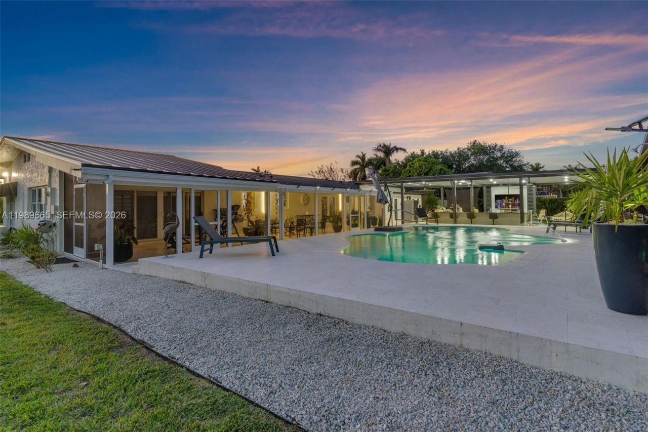 24655 SW 212th Ave , Homestead, FL 33031 Photo