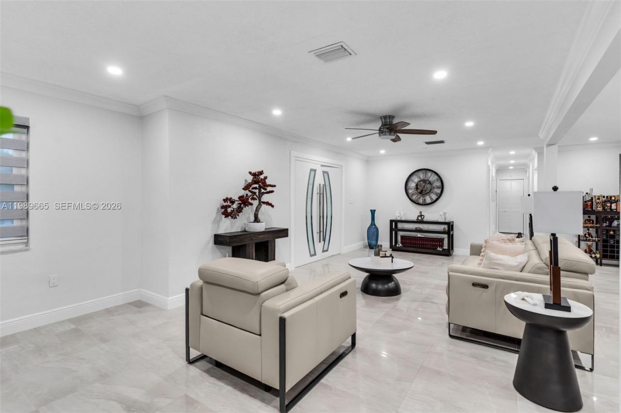 24655 SW 212th Ave, Homestead, FL 33031 Photo