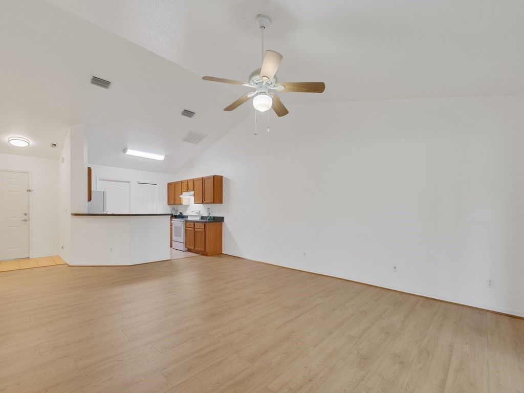 11171 Airport Drive, Sebastian, FL 32958 Photo