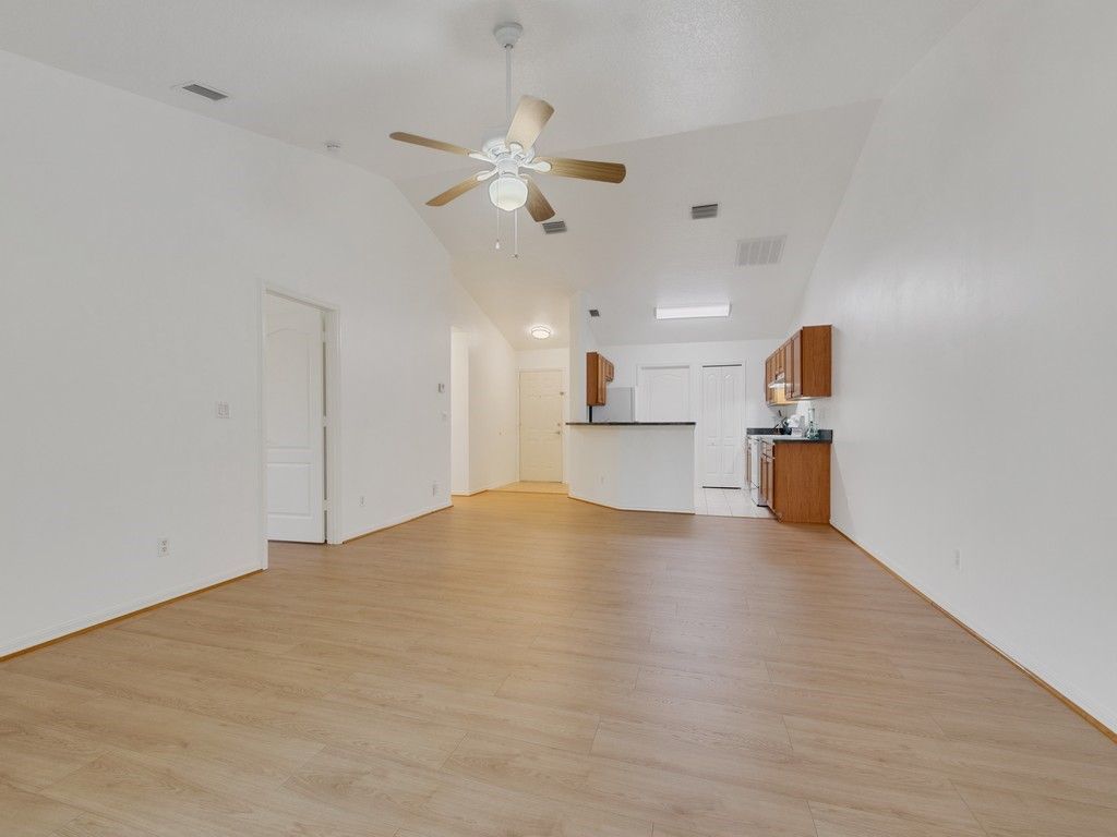 11171 Airport Drive, Sebastian, FL 32958 Photo