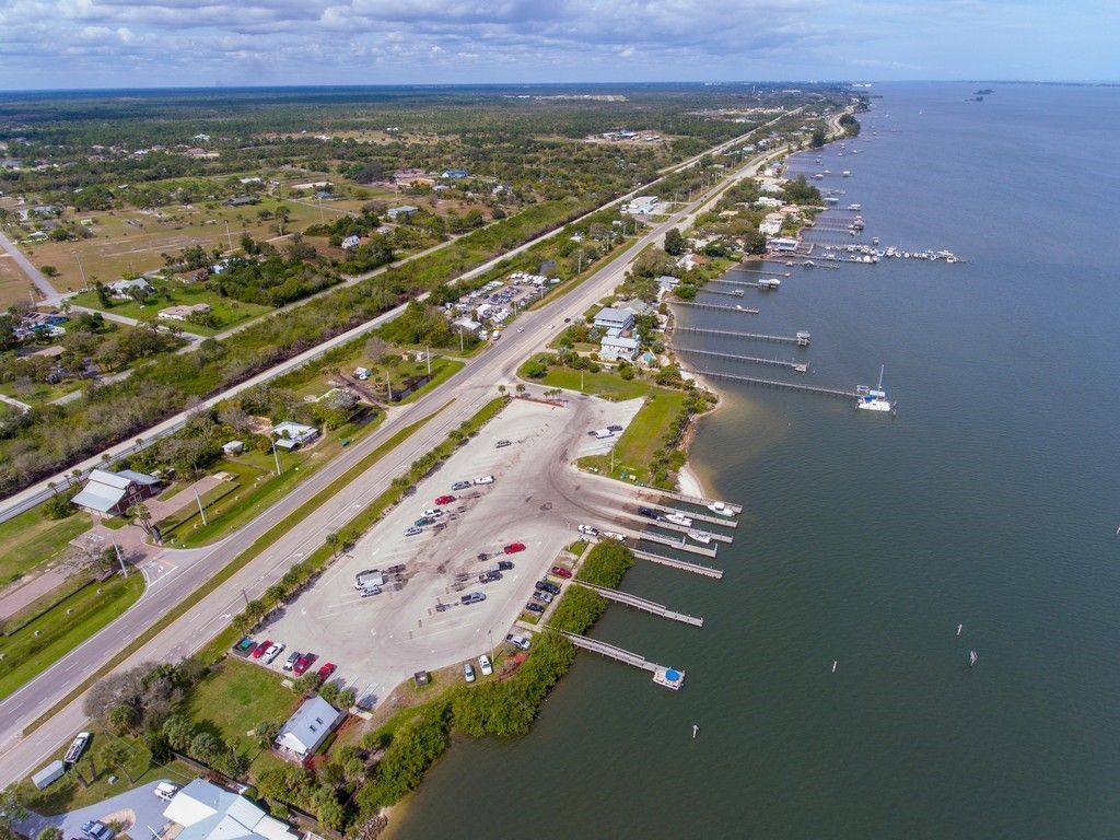 11171 Airport Drive, Sebastian, FL 32958 Photo