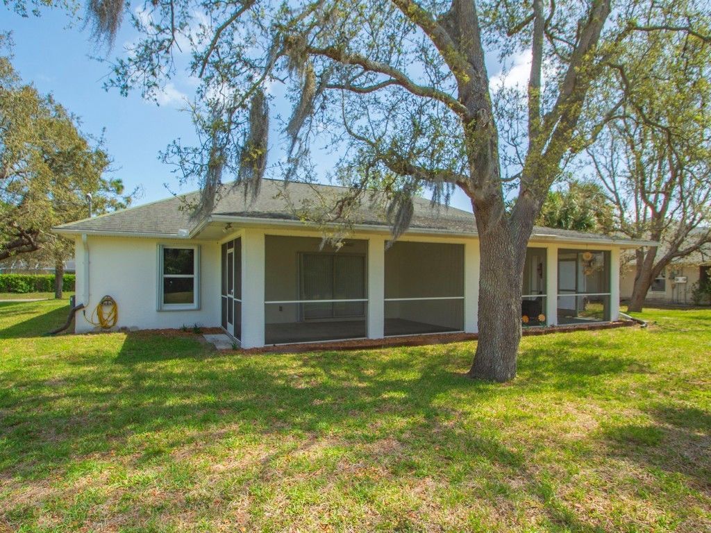 11171 Airport Drive, Sebastian, FL 32958 Photo