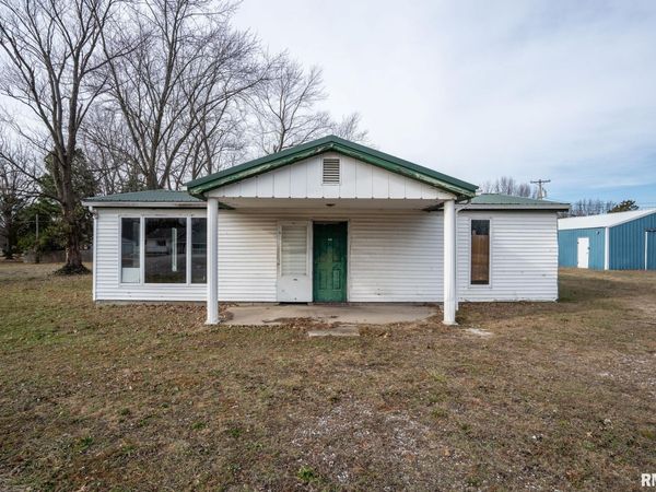 312 N MAIN Street, Royalton, IL 62983