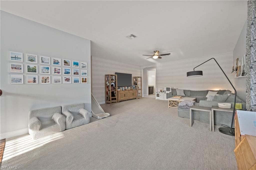 16266 Aberdeen Way, Naples, FL 34110 Photo