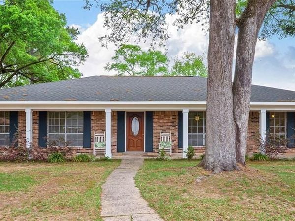 705 Oak Field Drive, Mobile, AL 36609