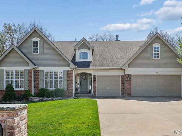 349 Palisades Ridge Court, Eureka, MO 63025