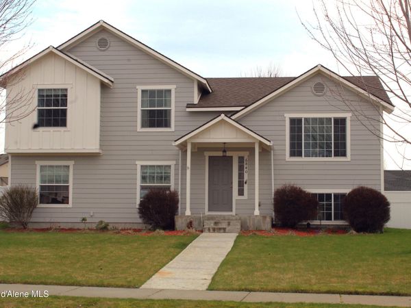 6840 W Majestic AVE , Rathdrum, ID 83858