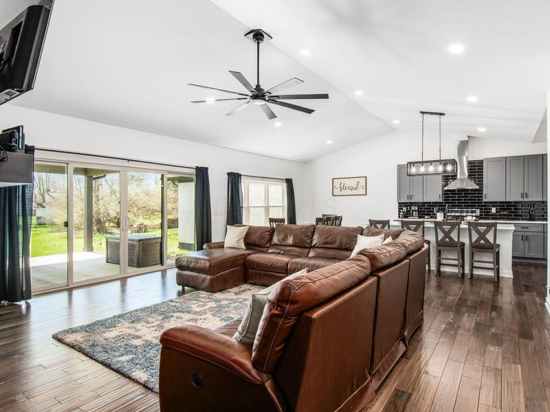 4300 Schirtzinger Road, Hilliard, OH 43026 Photo 10