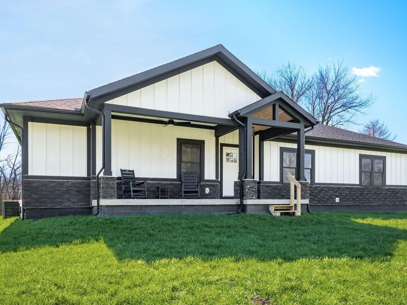 4300 Schirtzinger Road, Hilliard, OH 43026 Photo 3