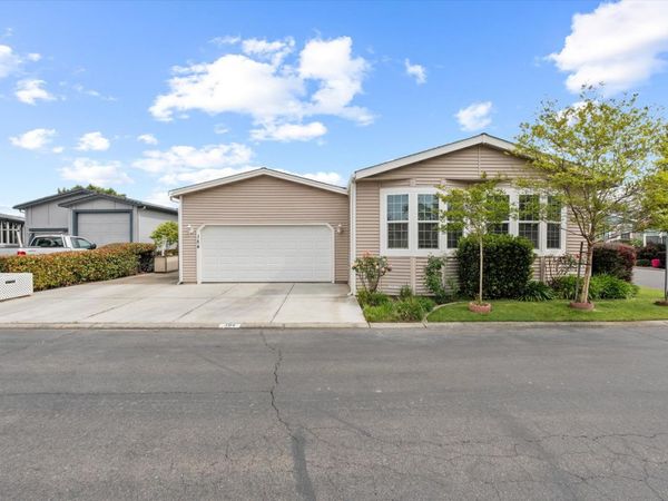 154 Brunswick, Roseville, CA 95678