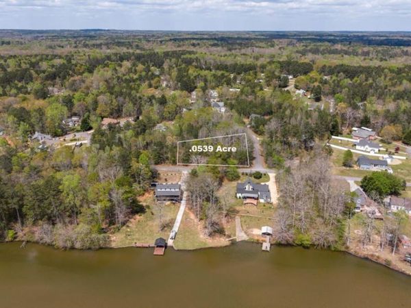 316 Lakeridge Drive, Temple, GA 30179