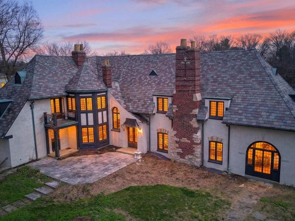 999 Harman Avenue, Oakwood, OH 45419