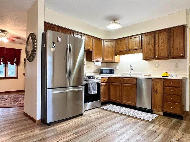 108 Connie Circle, Eaton, OH 45320 Photo 2