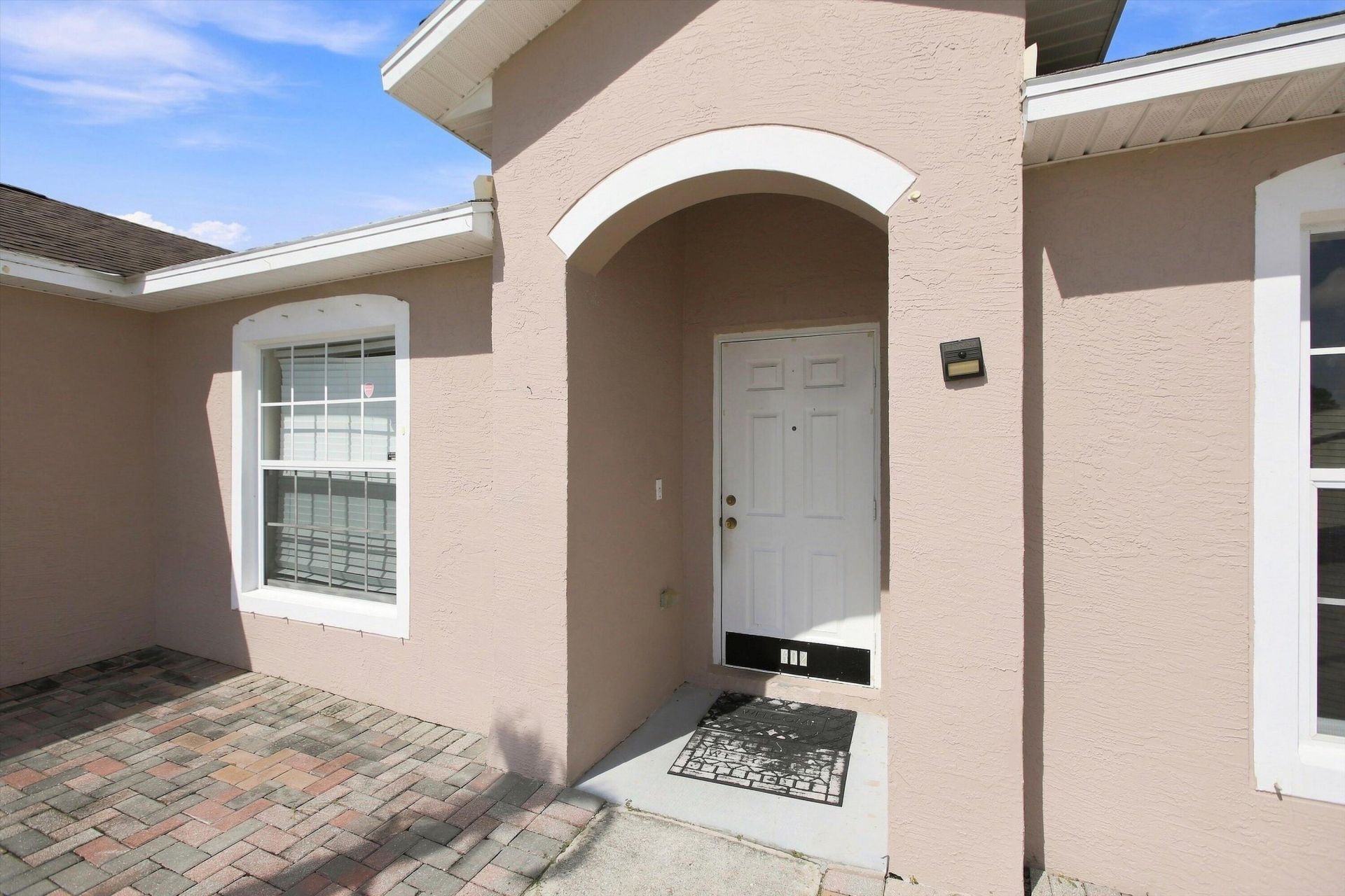 602 SW Kenyoun Street, Port Saint Lucie, FL 34983 Photo