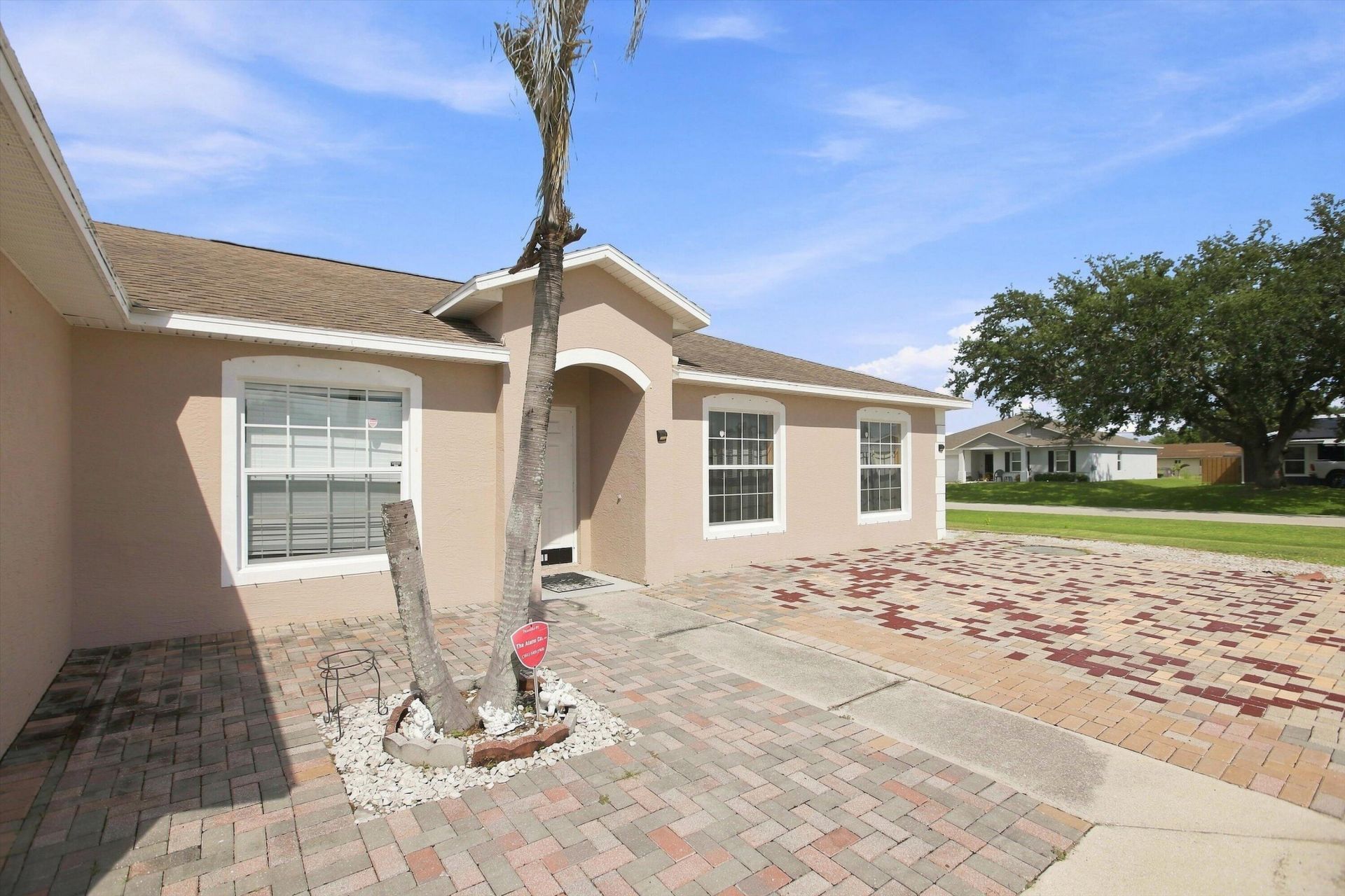 602 SW Kenyoun Street, Port Saint Lucie, FL 34983 Photo