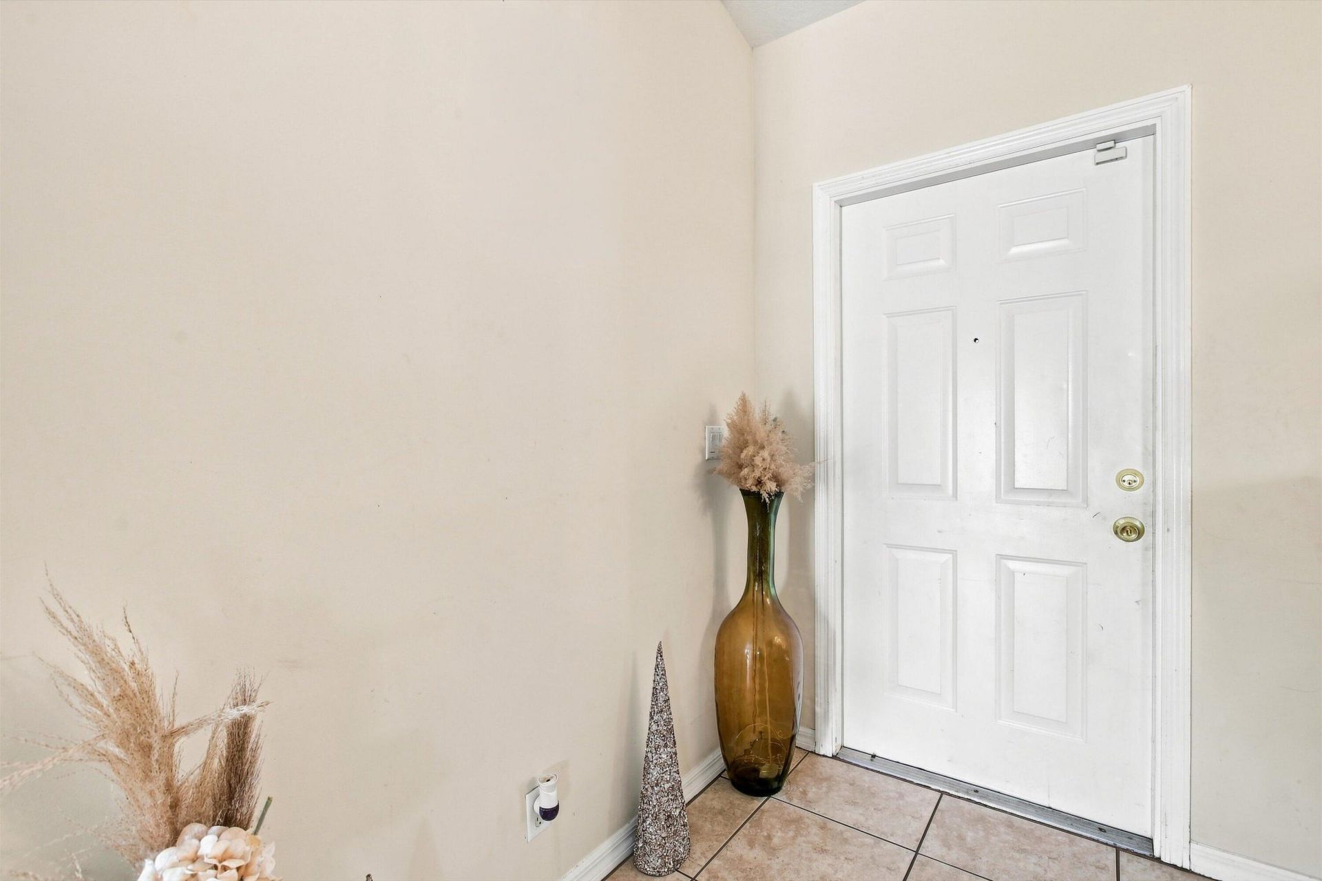 602 SW Kenyoun Street, Port Saint Lucie, FL 34983 Photo