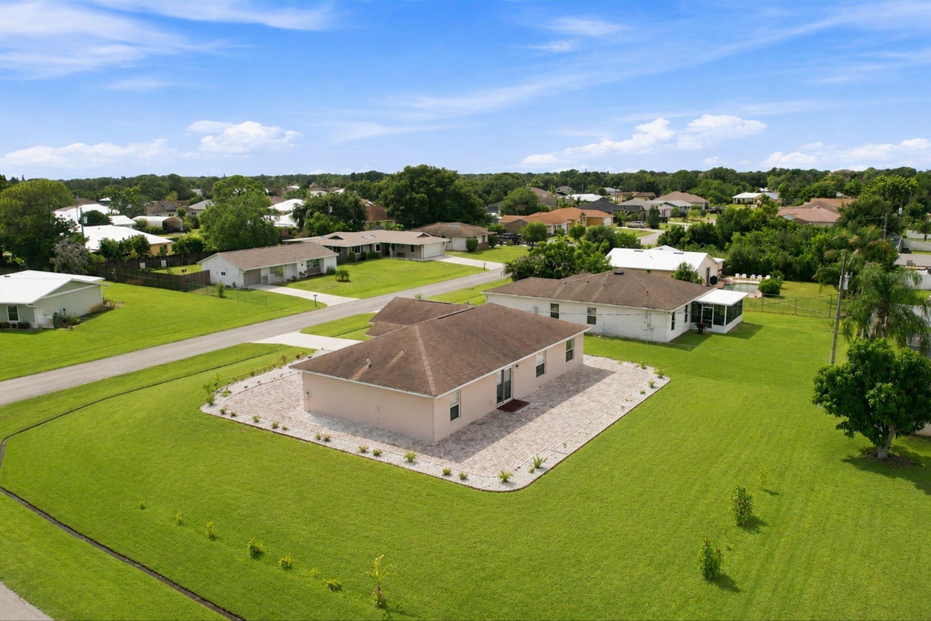 602 SW Kenyoun Street, Port Saint Lucie, FL 34983 Photo