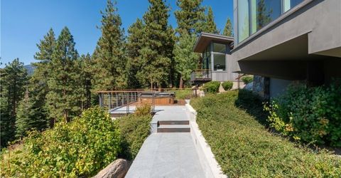 701 Fairview Boulevard, Incline Village, NV 89451 Photo