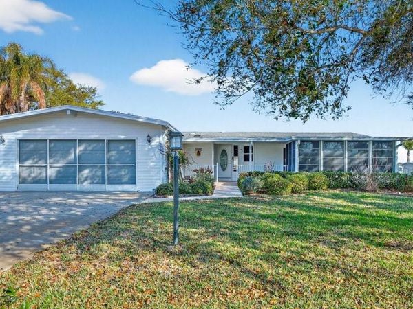 332 MARSH LANDING LOOP , OAK HILL, FL 32759