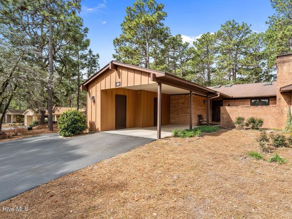 534 Sandalwood Drive, Southern Pines, NC 28387