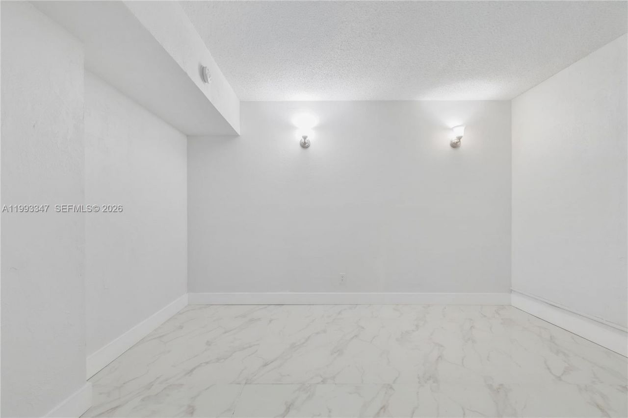 19380 Collins Ave, Unit 507, Sunny Isles Beach, FL 33160 Photo