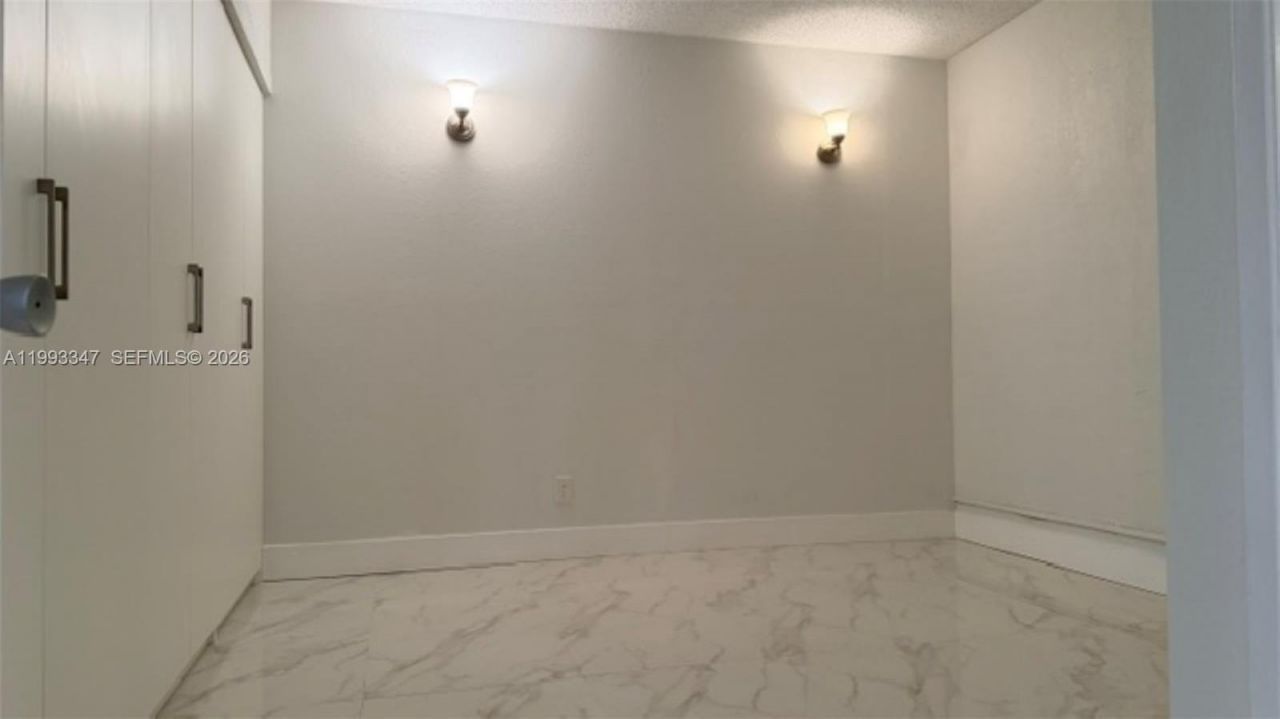 19380 Collins Ave, Unit 507, Sunny Isles Beach, FL 33160 Photo