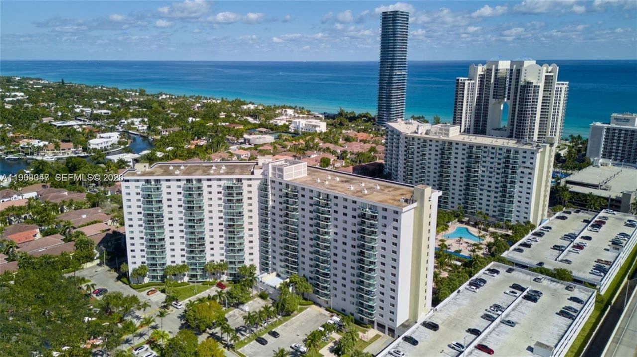 19380 Collins Ave, Unit 507, Sunny Isles Beach, FL 33160 Photo