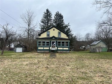 4108 State Route 26 , Eaton, NY 13334