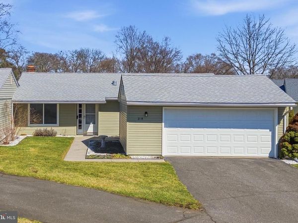 21 B CELTIS PLAZA , MONROE TOWNSHIP, NJ 08831