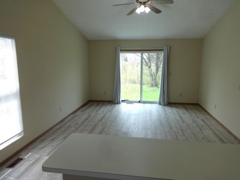 4587 Sandridge Street, Obetz, OH 43207 Photo 11