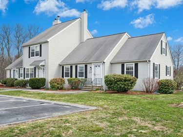 401 Forest Park Dr., Unit 401, Auburn, MA 01501