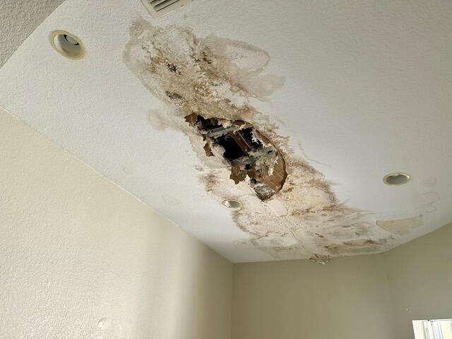 1445 SW 11th Place, Fort Lauderdale, FL 33312 Photo