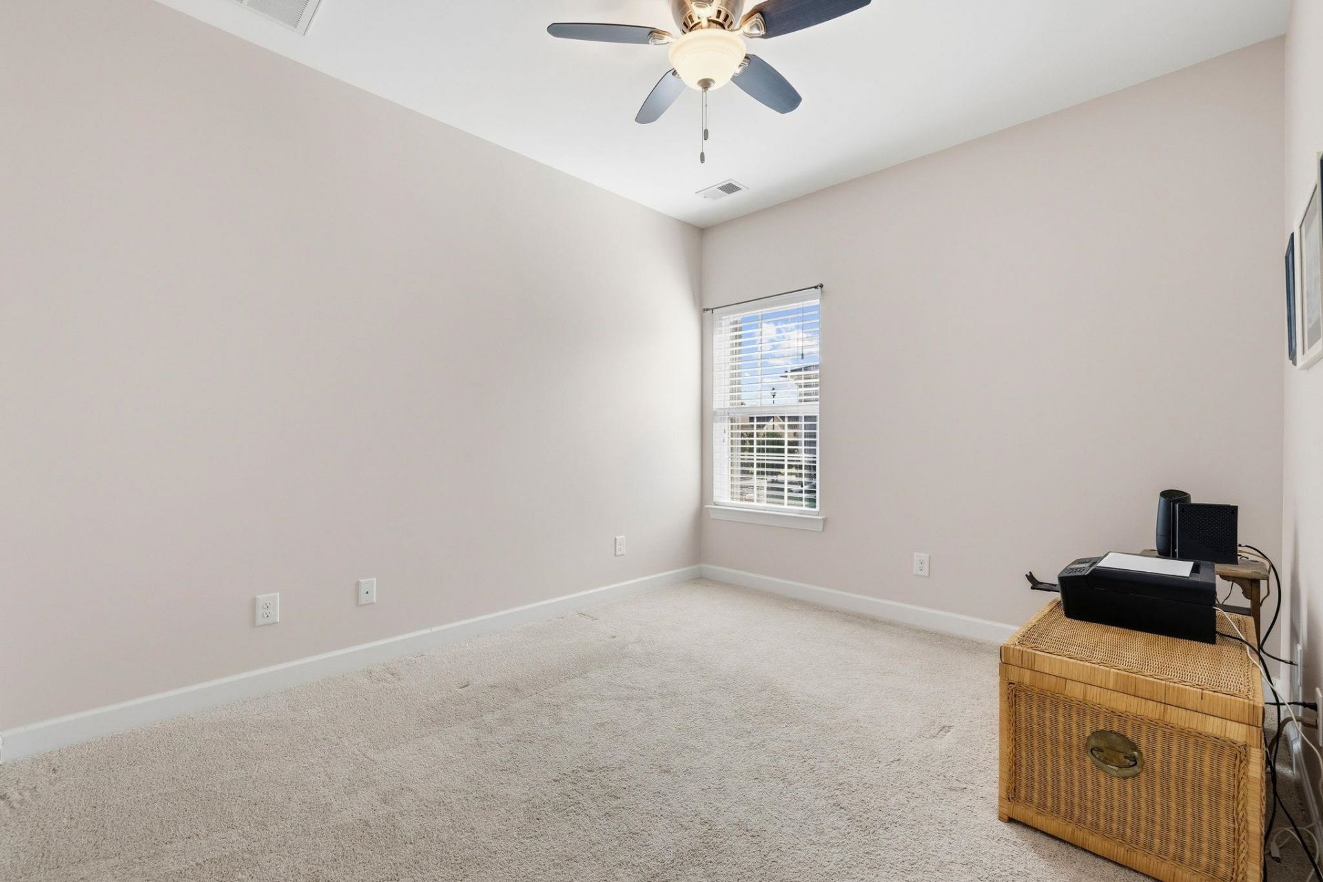 661 Harbor Bay Dr. Photo 18