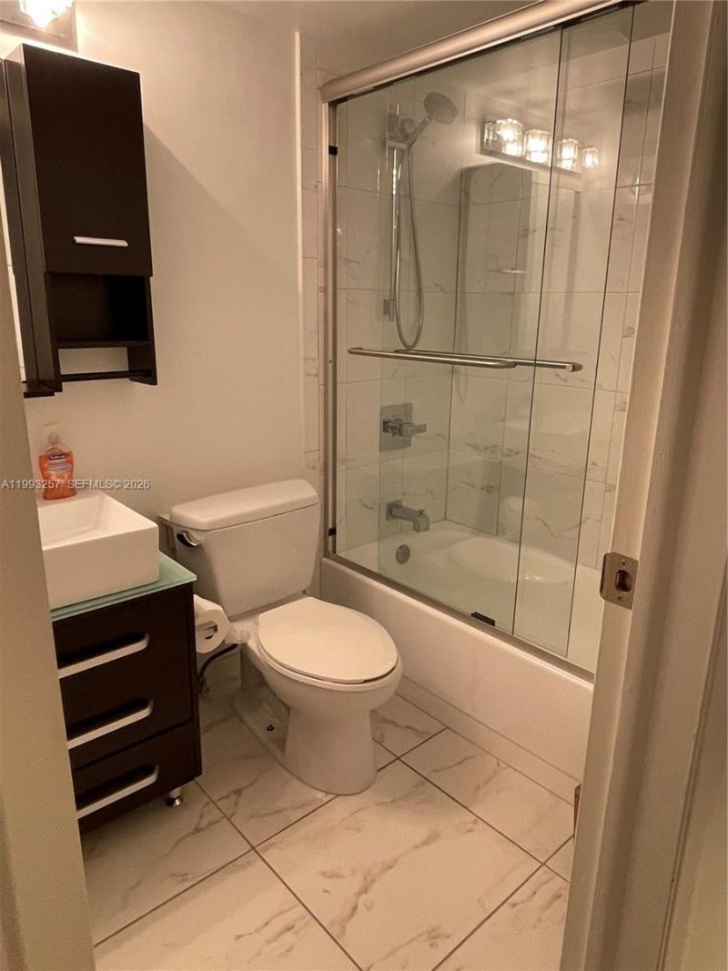 2301 S Ocean Dr , Unit 607, Hollywood, FL 33019 Photo