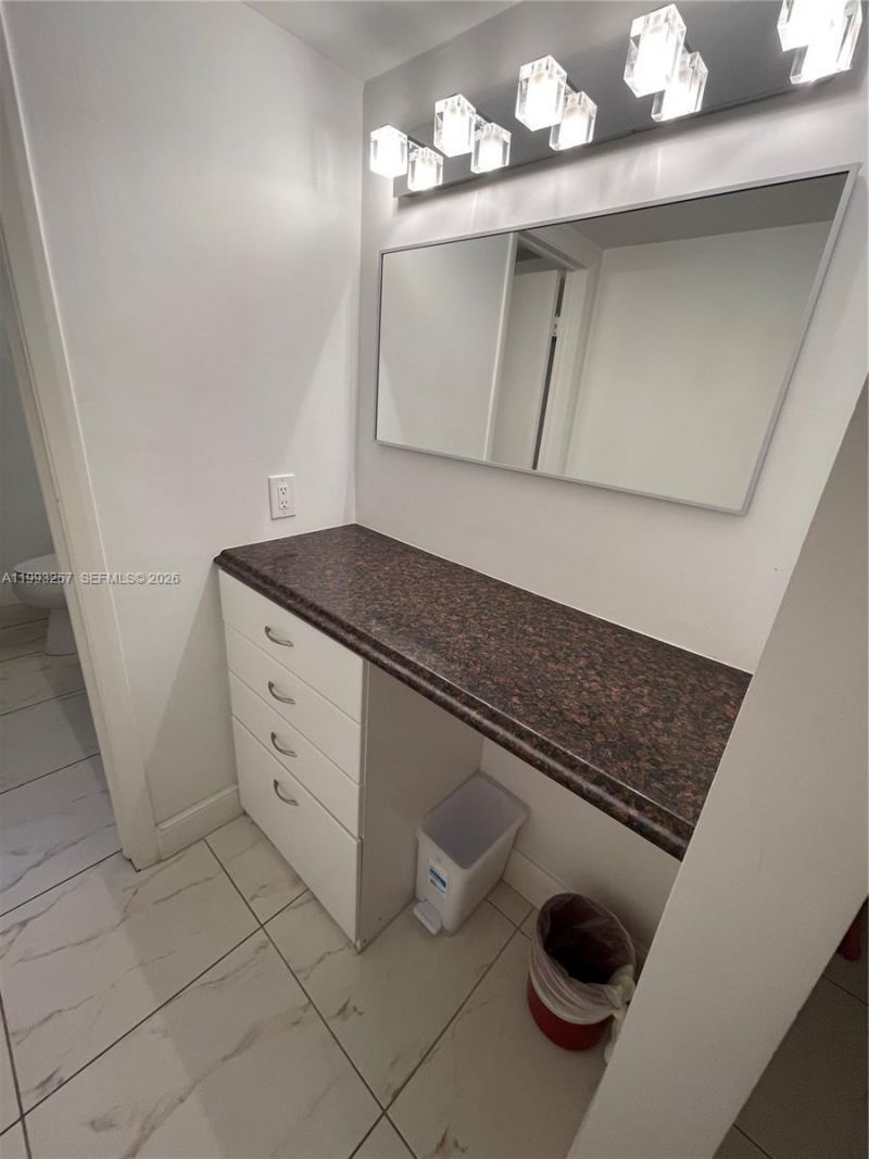 2301 S Ocean Dr , Unit 607, Hollywood, FL 33019 Photo