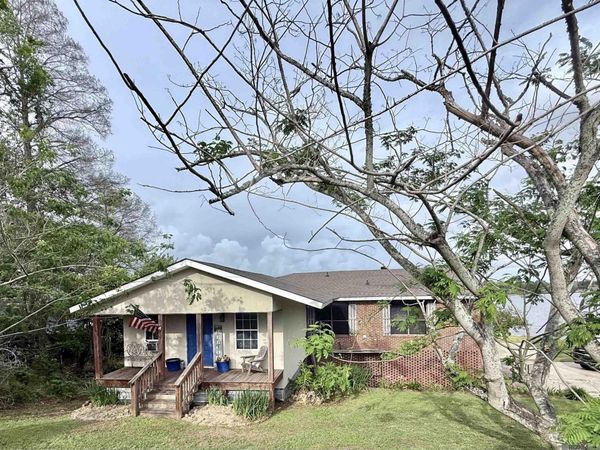 8174 False River Rd, Oscar, LA 70762