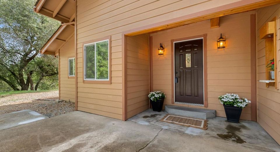 4612 South Point Road, Diamond Springs, CA 95667 Photo